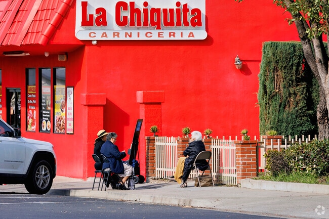 Locals relax along the streets in Howard, Riverbank.