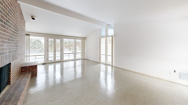 2649 Nahn Dr, Saint Louis, MO 63129 - photo 2