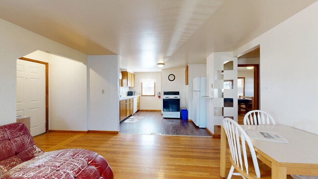 2237 10th Ave, Greeley, CO 80631 - photo 3