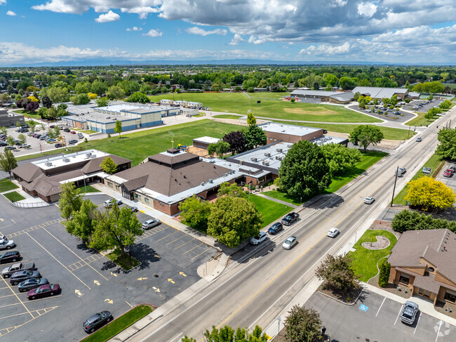Aerial context Southwest at St Marks Elementary.