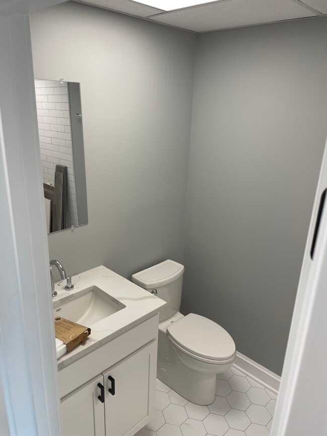 127 Tunxis Hill Rd unit 2, Fairfield, CT 06825 - photo 6