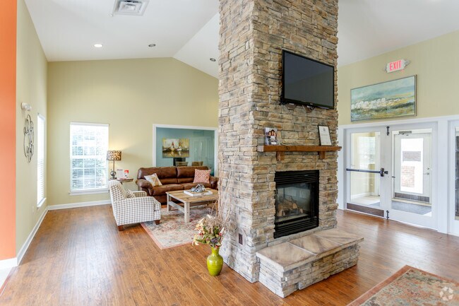 Cumberland Trace Village Apartments, Bowling Green, KY 42103 - photo 7