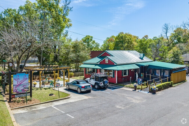 Via Emilia, Italian Restaurant offers authentic cuisine to Overlook residents.