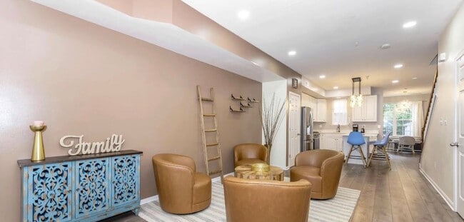 639 Tivoli Rd, Frederick, MD 21703 - photo 3