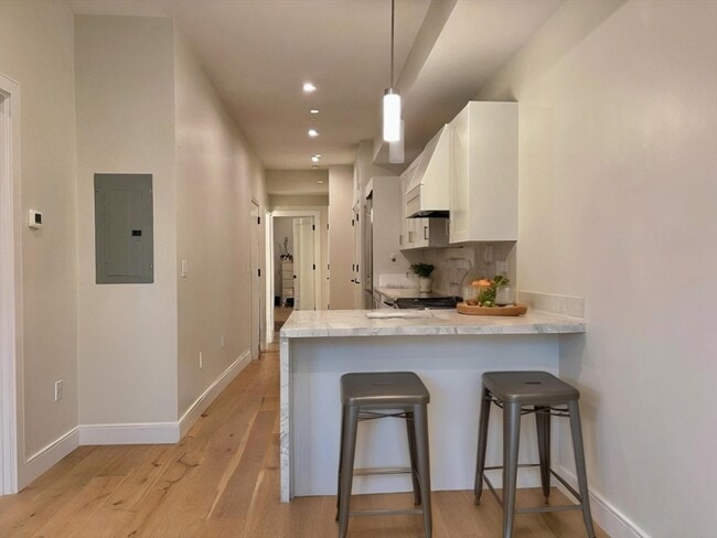 236 Newbury St unit 1, Boston, MA 02116 - photo 3