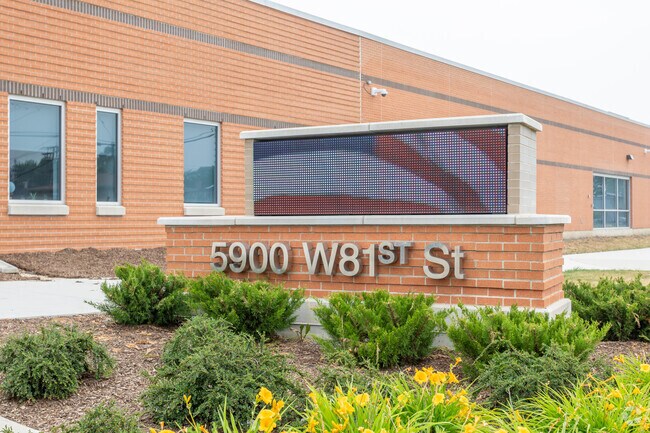 Liberty Junior High School  has 1,229 students in grades 6-8.