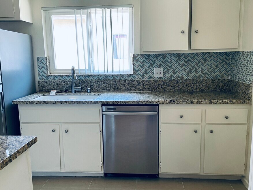 stainless dishwasher/ref