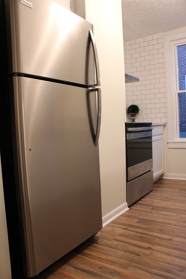 13 E North Ave unit 1, Winchester, VA 22601 - photo 4