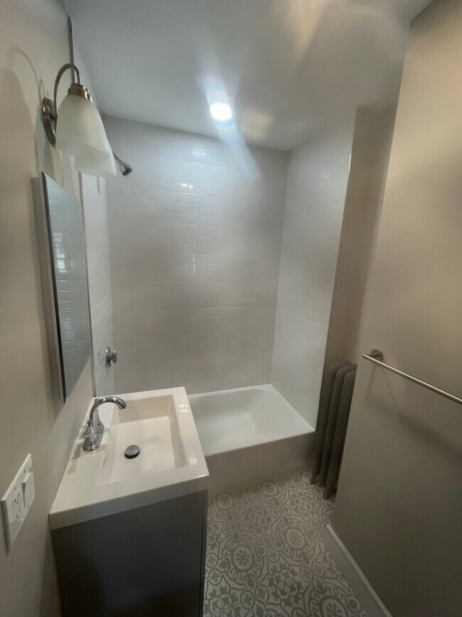 41 Brimmer St unit 41, Watertown, MA 02472 - photo 5