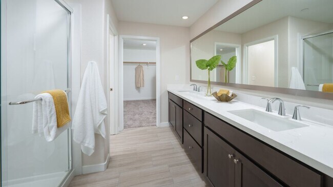 2086 Hesperian Dr, Plumas Lake, CA 95961 - photo 6