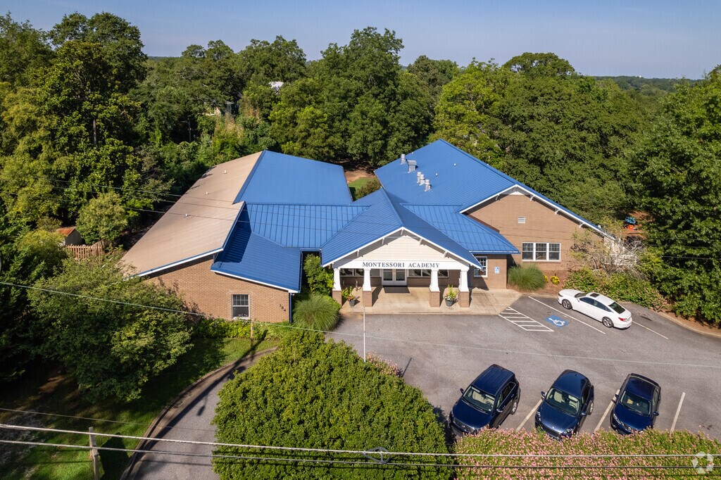 Montessori Academy Entrance in Spartanburg