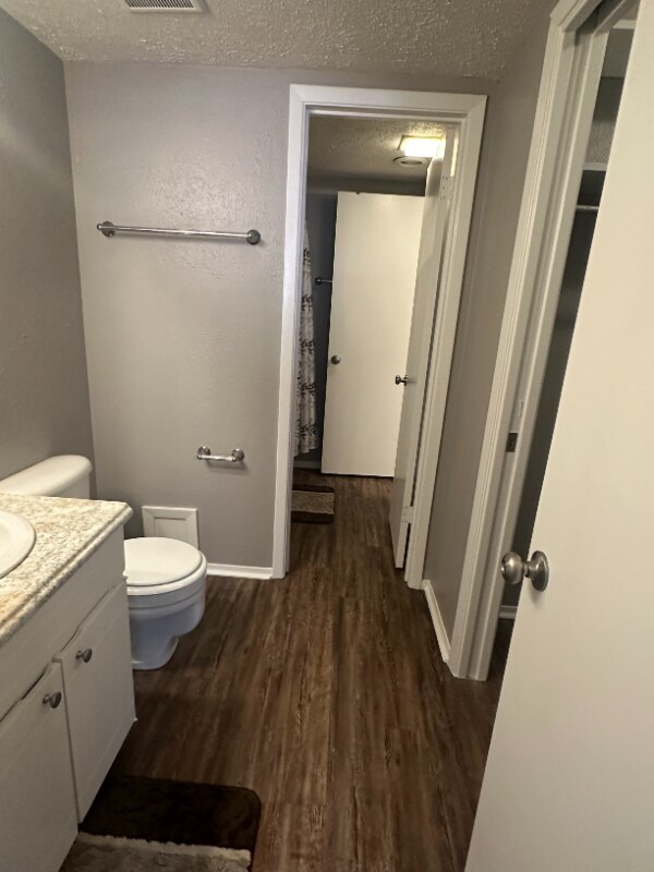 2114 E Marshall Ave unit 112, Longview, TX 75601 - photo 6