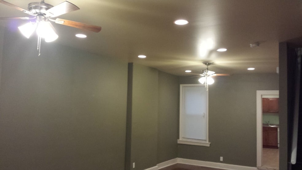 1215 W 4th St, Wilmington, DE 19805 - photo 1