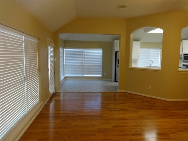 104 Laguna Pointe Dr, League City, TX 77573 - photo 5