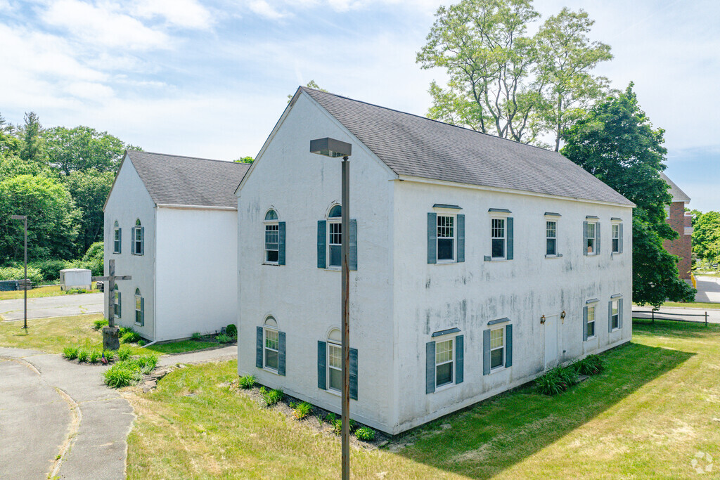 Cornerstone Christian Academy has an extensive academic program for students.