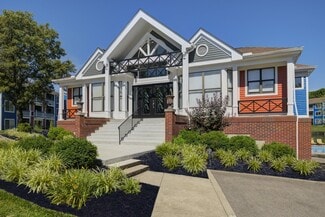 10135 Crossing Dr, Cincinnati, OH 45241