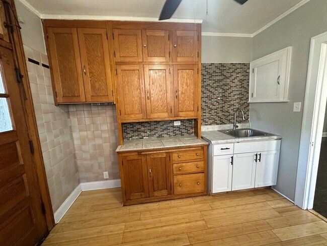 9151 S Ada St unit 2N, Chicago, IL 60620 - photo 7