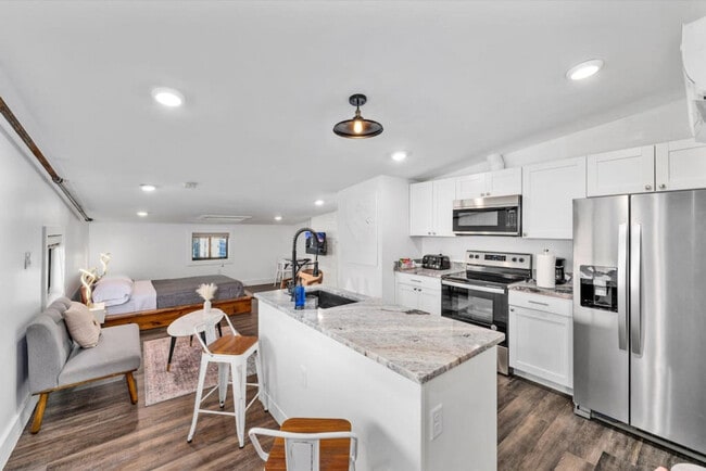 18 W Elder St unit ID1056100P, Cincinnati, OH 45202 - photo 3