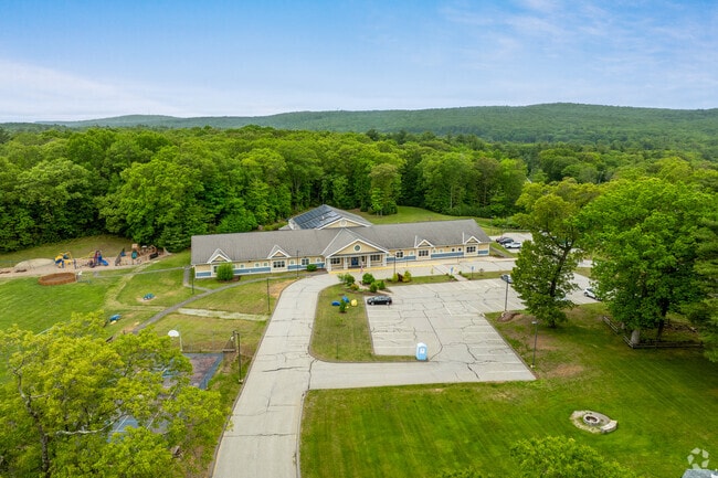 Union Elementary School in Union, CT serves about 60 students in grades Kindergarten through 8th.