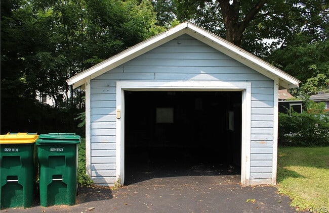 104 Lynhurst Ave, Syracuse, NY 13212 - photo 7