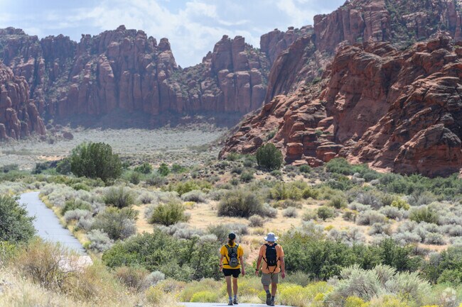In Sunbrook, you're minutes away from Snow Canyon State Park.