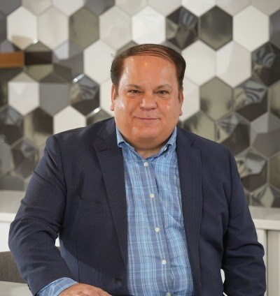 Dirk Stone
