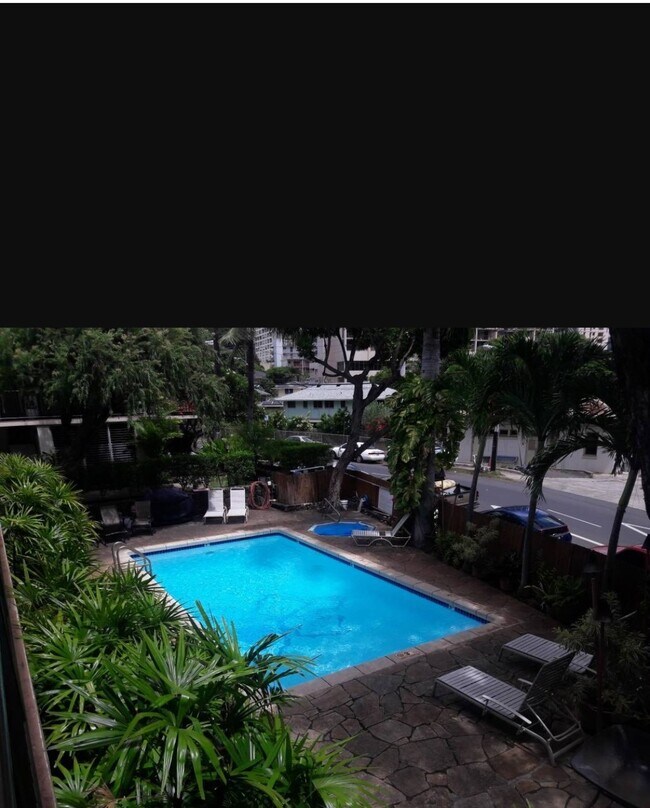 1190 Wilder Ave Unit 212, Honolulu, HI 96822