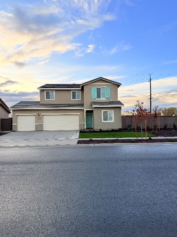 1486 Sea Holly St, Plumas Lake, CA 95961