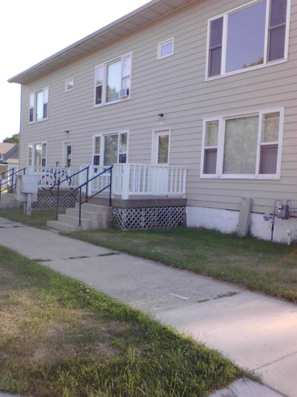 324 6th Ave SW unit 6, Valley City, ND 58072 - photo 6