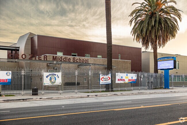 Crozier Middle School in Inglewood has a Niche score of 2/5.