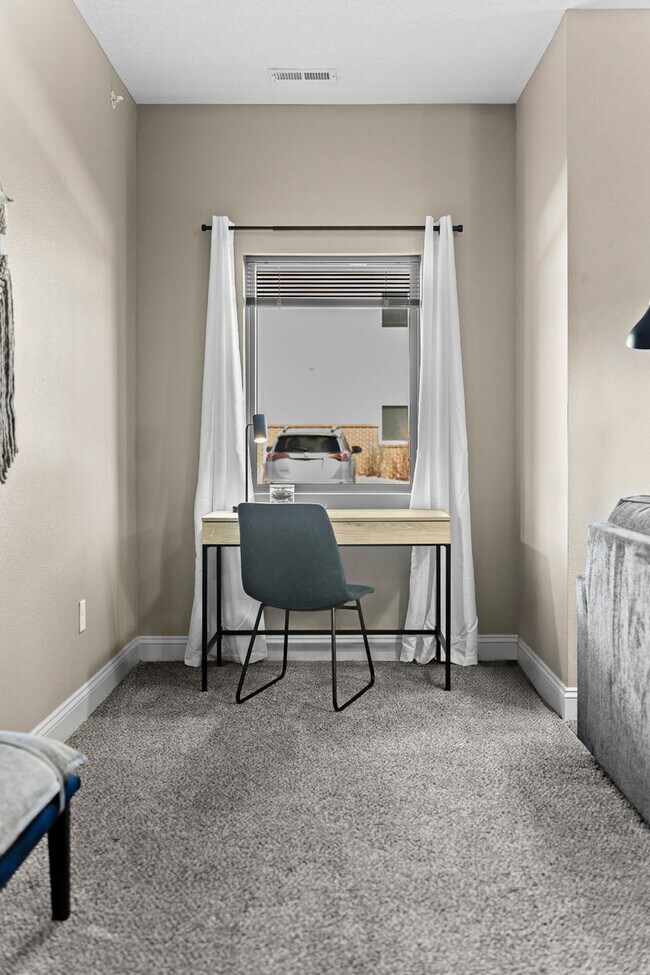 8350 Cascade Ave unit ID1285749P, West Des Moines, IA 50266 - photo 3