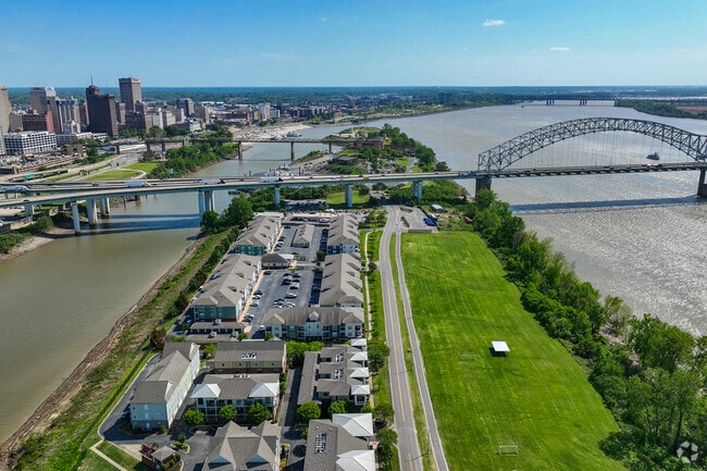 Mud Island runs parallel to the Memphis shores, with it's southern end across from Downtown Memphis and its northern end across from Uptown Memphis.