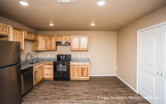 2408 N Avenue P, Lubbock, TX 79403 - photo 4