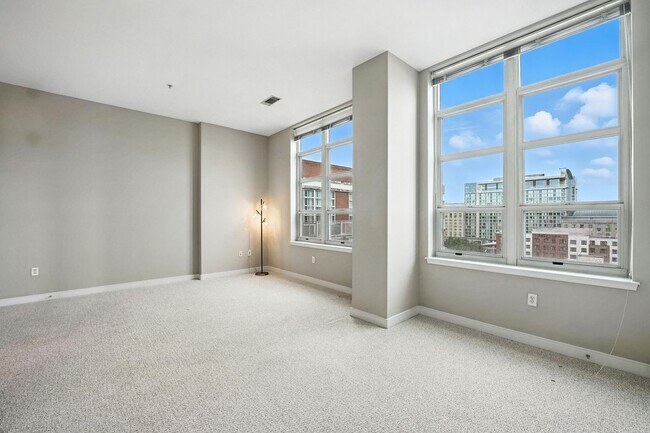 Fleet Street Residences, Oxon Hill, MD 20745 - photo 5