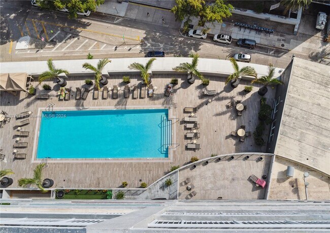 Vue At Brickell unit 1404, Miami, FL 33130 - photo 2