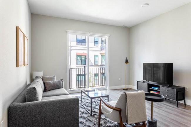 441 El Camino Real unit FL2-ID2130, San Carlos, CA 94070 - photo 3