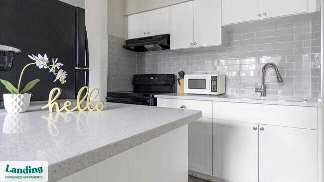 305 Dr M L K Jr St S unit 105, Saint Petersburg, FL 33705 - photo 7