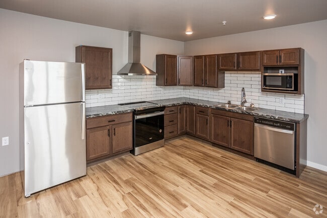 3BR, 2BA - 1,272SF - Kitchen