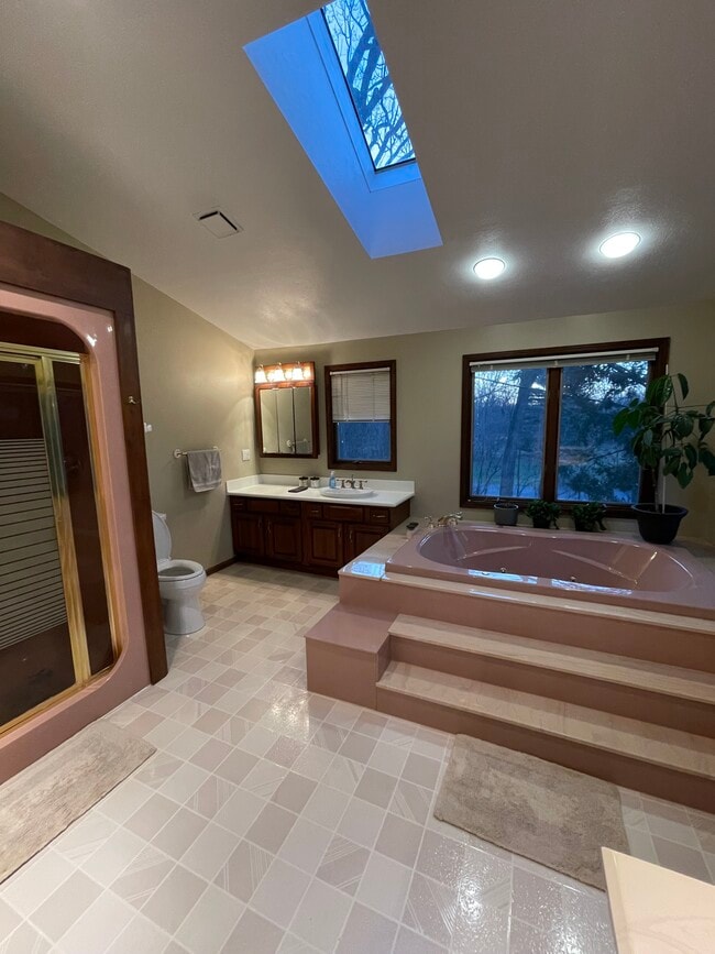 2361 E Ridge Rd, Beloit, WI 53511 - photo 7