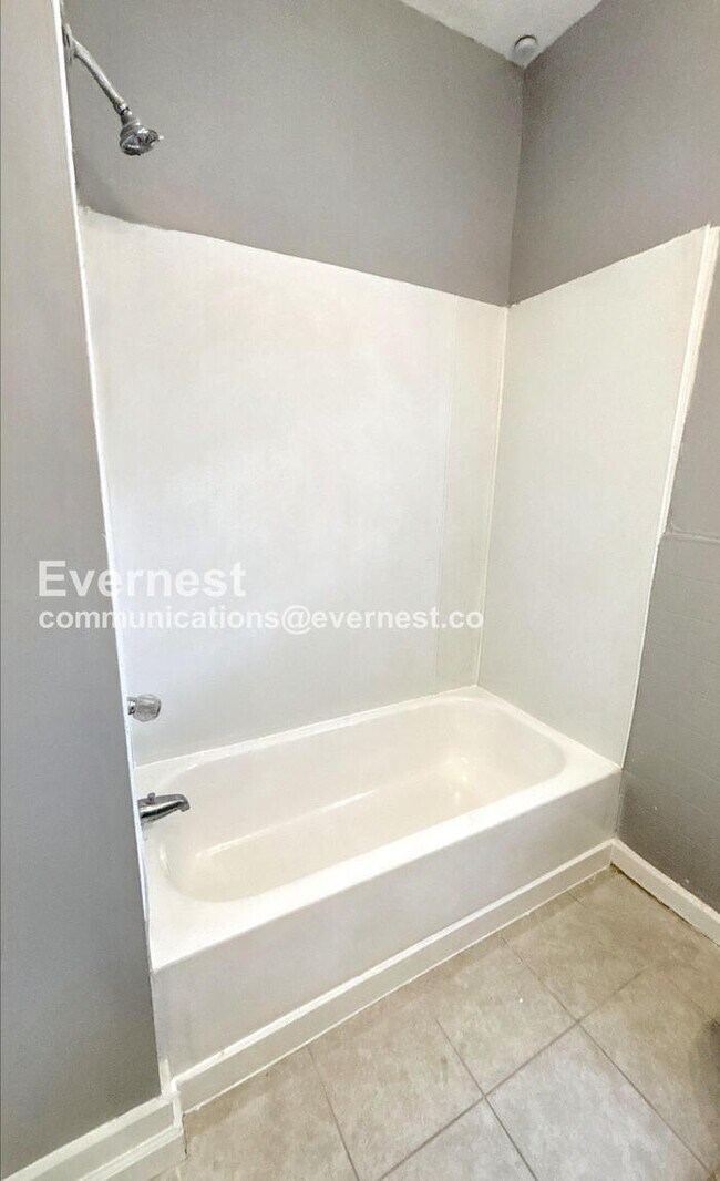 32 Woodlawn Dr unit 6, Chattanooga, TN 37411 - photo 7