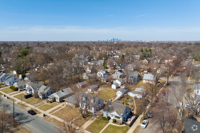 Morris Park is a wonderful neighborhood to live, work, and play in Minneapolis, Minnesota.