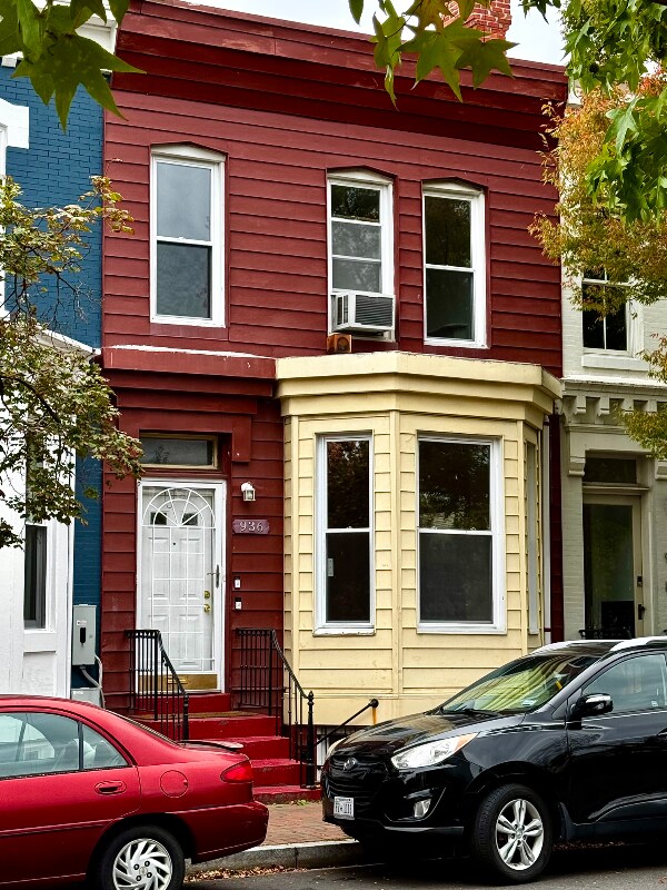 936 French St NW, Washington, DC 20001