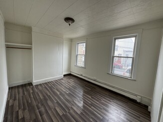 8 Mulberry St Unit 1st Fl, Yonkers, NY 10701