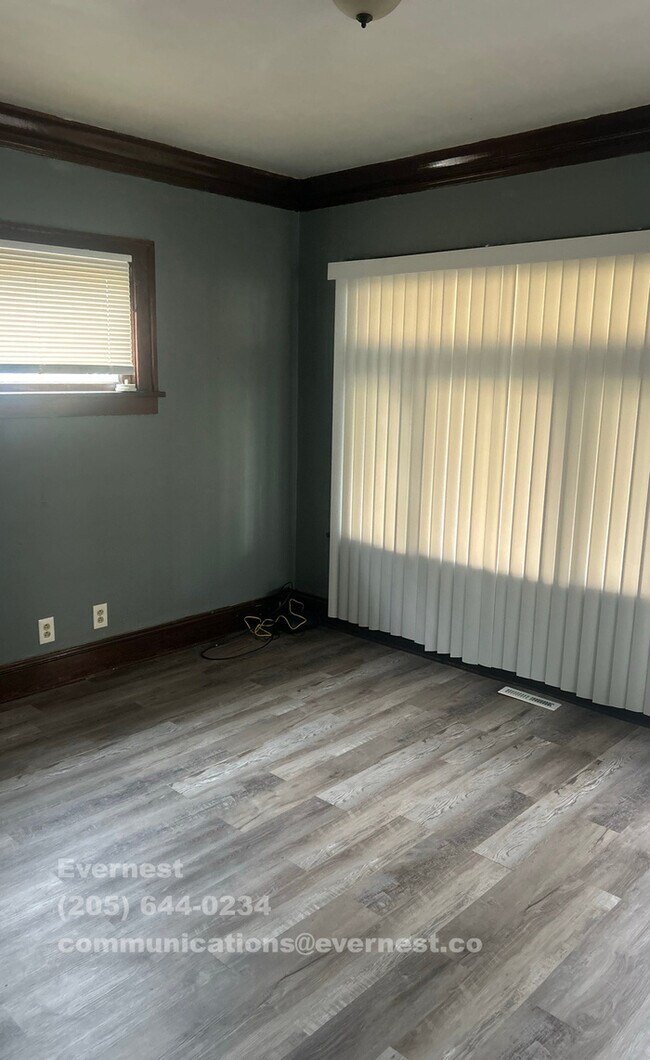 3046 E 130th St, Cleveland, OH 44120 - photo 6