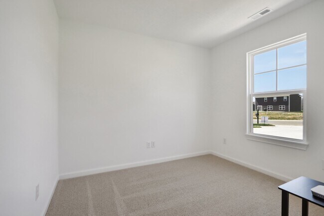 376 N Grand Oak Dr unit 36664777, Mooresville, IN 46158 - photo 3