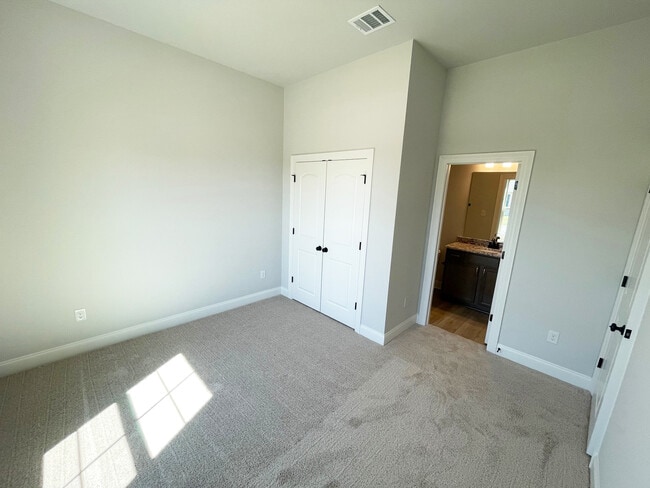 102 Hidden Meadows Dr, Lafayette, LA 70506 - photo 7