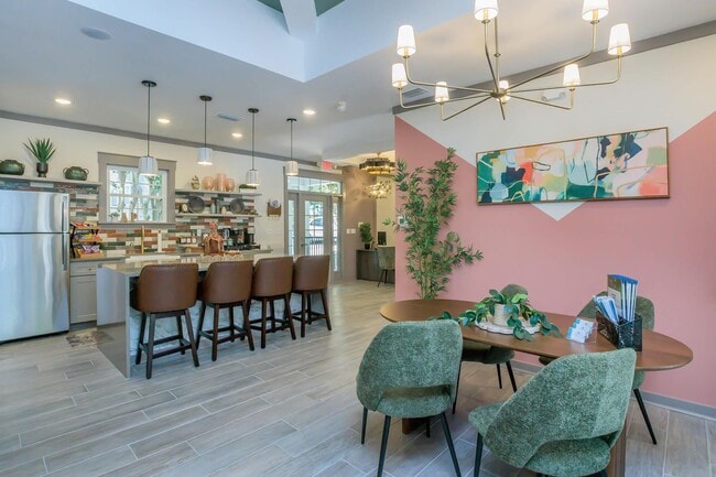 Azalea Place, Tallahassee, FL 32301 - photo 7