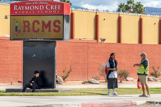 Raymond Cree Middle School Matadors score a B on Niche.