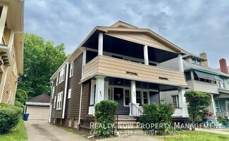 861 Helmsdale Rd Unit 861 Helmsdale upper, Cleveland Heights, OH 44112
