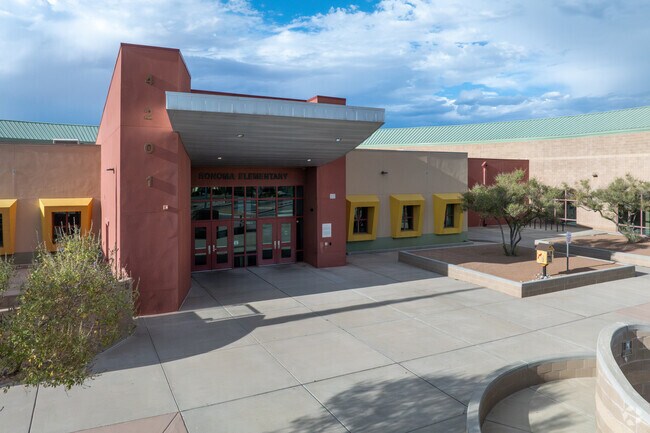 Sonoma Ranch East kids can attend the nearby Sonoma Elementary School.